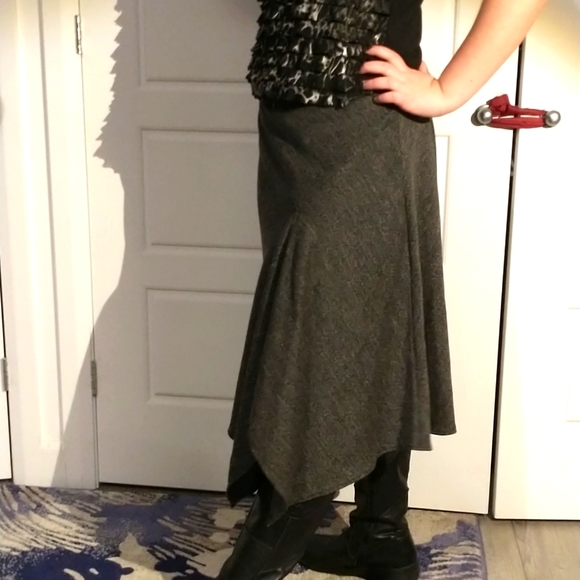 Reitmans skirt - Picture 2 of 7